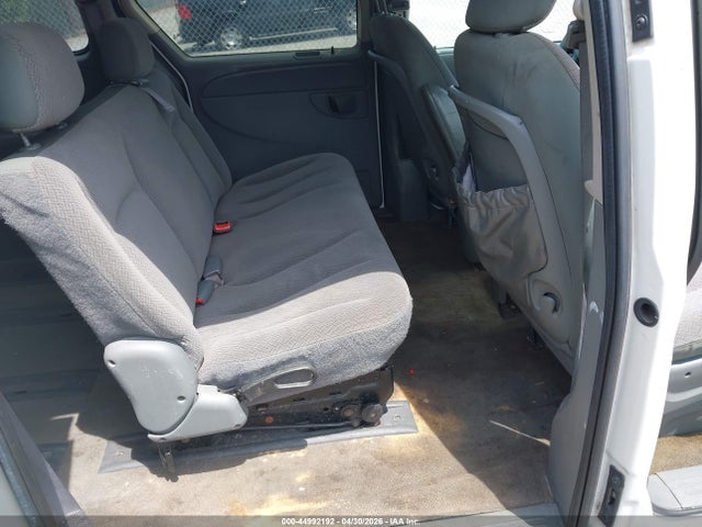 44992192 :رقم المزاد ، 1A4GP45R86B759429 vin ، 2006 Chrysler Town & Country مزاد بيع