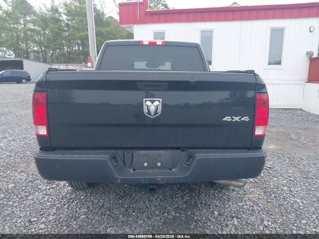 Продажа на аукционе авто 2022 Ram 1500 Classic Tradesman  4x4 5'7 Box, vin: 1C6RR7KG1NS207984, номер лота: 44992199