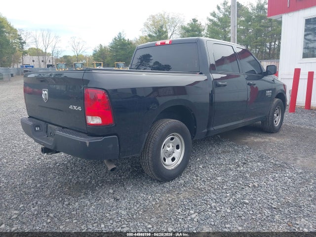 Продажа на аукционе авто 2022 Ram 1500 Classic Tradesman  4x4 5'7 Box, vin: 1C6RR7KG1NS207984, номер лота: 44992199