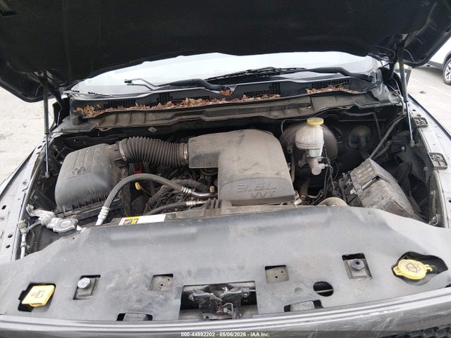 44992202 :رقم المزاد ، 1C6RR7FGXJS348573 vin ، 2018 Ram 1500 Express  4x4 6'4 Box مزاد بيع