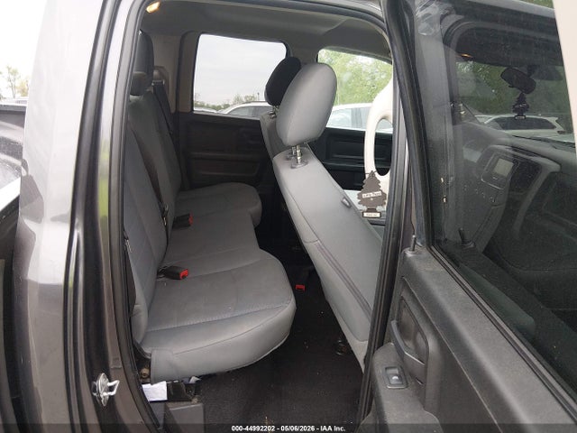 44992202 :رقم المزاد ، 1C6RR7FGXJS348573 vin ، 2018 Ram 1500 Express  4x4 6'4 Box مزاد بيع