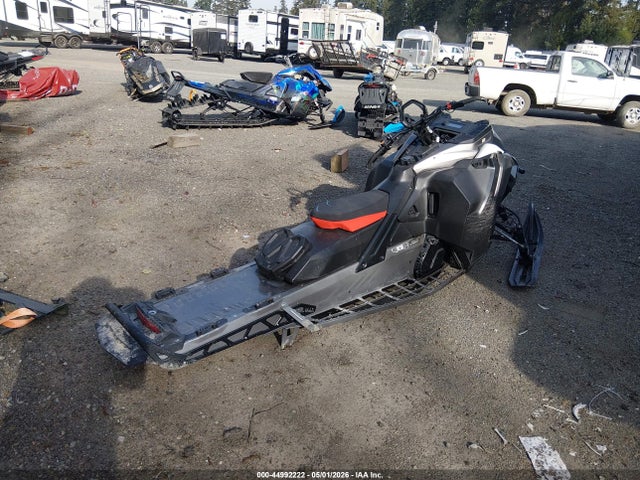 Ski-Doo Summit X Expert 850 2023 2BPSTJPB7PV000162 Image 4