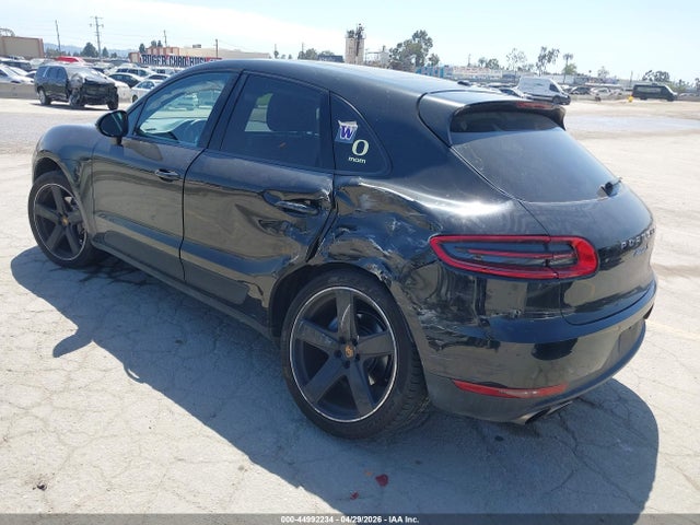 Porsche MACAN S 2015 WP1AB2A54FLB68881 Image 3