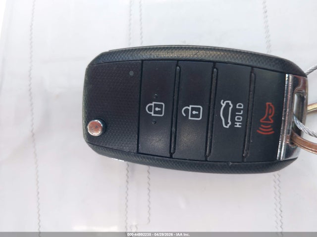 KIA Optima Lx 2019 5XXGT4L33KG332096 Image 11