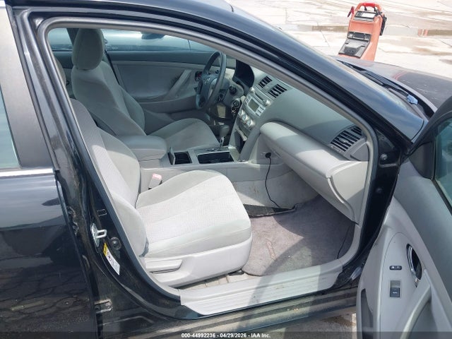 Aukcja sprzedaży 2011 Toyota Camry, vin: 4T1BF3EK9BU167564, numer aukcji: 44992236