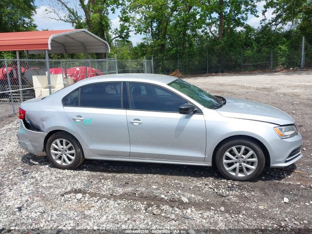3VWD07AJ9FM245190 Volkswagen Jetta 1.8t Se