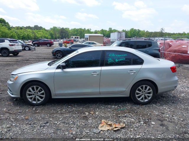 3VWD07AJ9FM245190 Volkswagen Jetta 1.8t Se