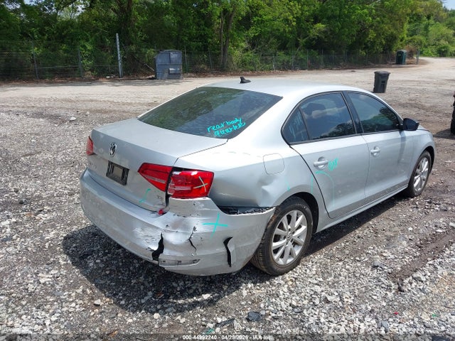 3VWD07AJ9FM245190 Volkswagen Jetta 1.8t Se