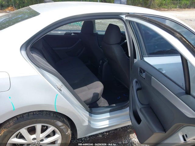 3VWD07AJ9FM245190 Volkswagen Jetta 1.8t Se
