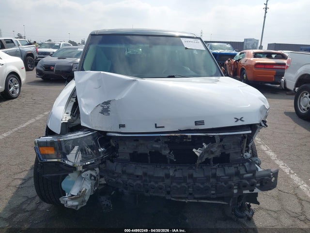 Ford FLEX SEL 2018 2FMGK5C82JBA18180 Image 11