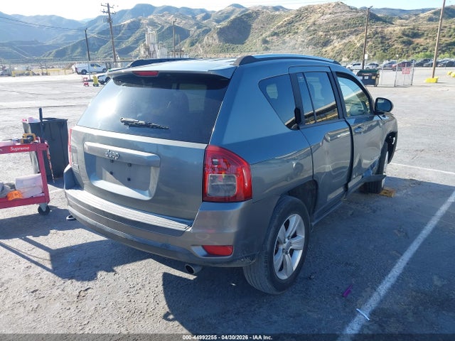 44992255 :رقم المزاد ، 1C4NJDBB0DD210699 vin ، 2013 Jeep Compass Sport مزاد بيع
