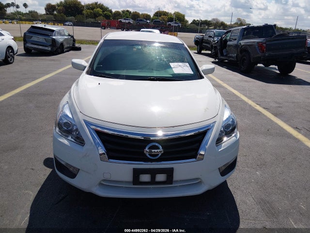 2015 Nissan Altima 2.5 S მანქანა იყიდება აუქციონზე, vin: 1N4AL3AP6FC476825, აუქციონის ნომერი: 44992262