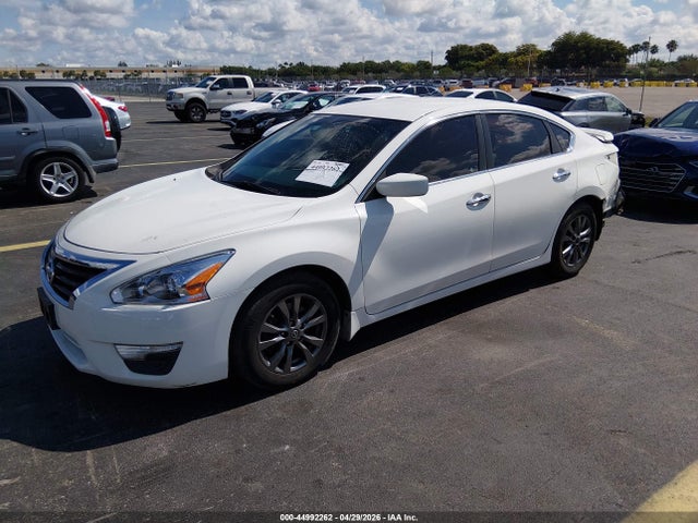 2015 Nissan Altima 2.5 S მანქანა იყიდება აუქციონზე, vin: 1N4AL3AP6FC476825, აუქციონის ნომერი: 44992262
