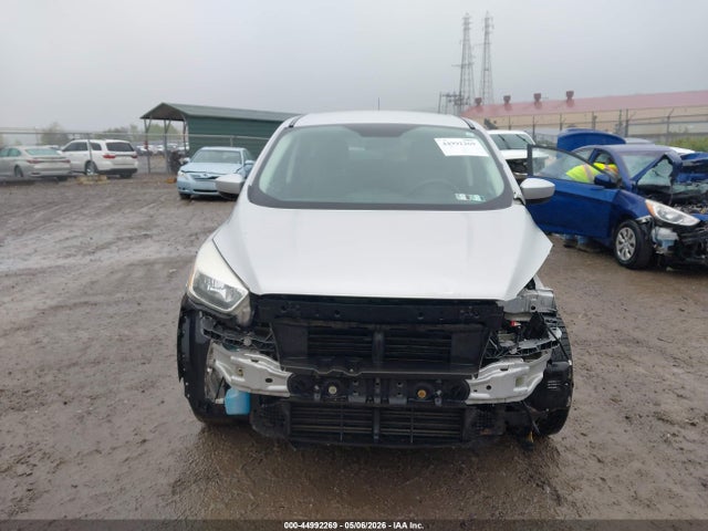 Продажа на аукционе авто 2017 Ford Escape Se, vin: 1FMCU9G98HUE82243, номер лота: 44992269