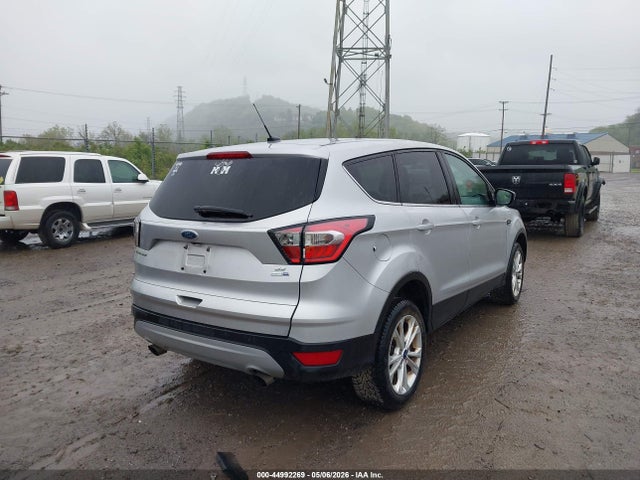 Продажа на аукционе авто 2017 Ford Escape Se, vin: 1FMCU9G98HUE82243, номер лота: 44992269