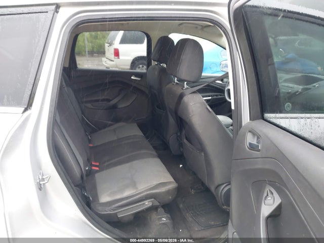 Продажа на аукционе авто 2017 Ford Escape Se, vin: 1FMCU9G98HUE82243, номер лота: 44992269