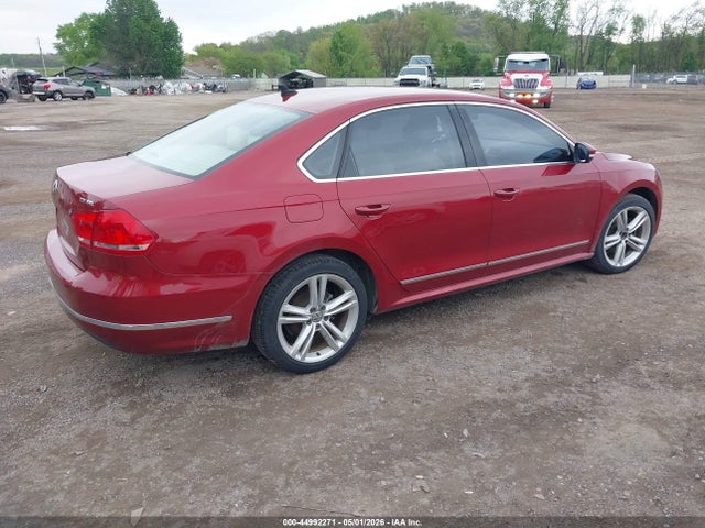 Продаж на аукціоні авто 2015 Volkswagen Passat 2.0l Tdi Sel Premium, vin: 1VWCV7A39FC088597, номер лоту: 44992271