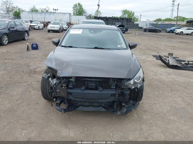 2017 Mazda Mazda3 Touring მანქანა იყიდება აუქციონზე, vin: 3MZBN1V70HM110641, აუქციონის ნომერი: 44992282