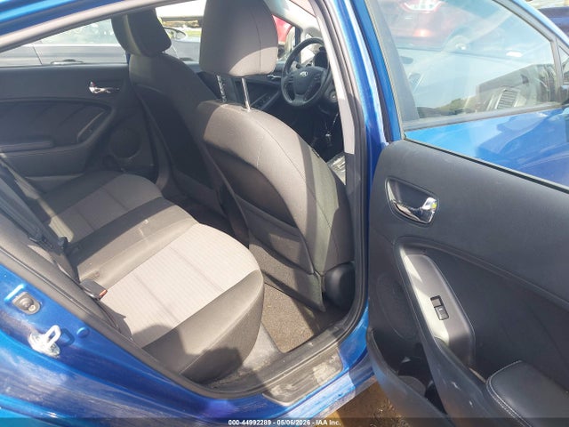 Продаж на аукціоні авто 2015 Kia Forte Lx, vin: KNAFX4A66F5277437, номер лоту: 44992289