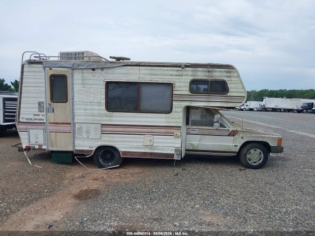 44992314 :رقم المزاد ، JT5RN55D8F0129982 vin ، 1985 Toyota Pickup Commercial/camper Rn55 مزاد بيع