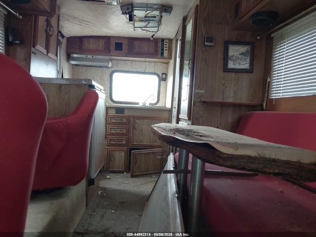 44992314 :رقم المزاد ، JT5RN55D8F0129982 vin ، 1985 Toyota Pickup Commercial/camper Rn55 مزاد بيع