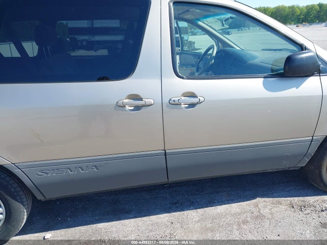 Aukcja sprzedaży 2000 Toyota Sienna Ce, vin: 4T3ZF19C5YU299324, numer aukcji: 44992317