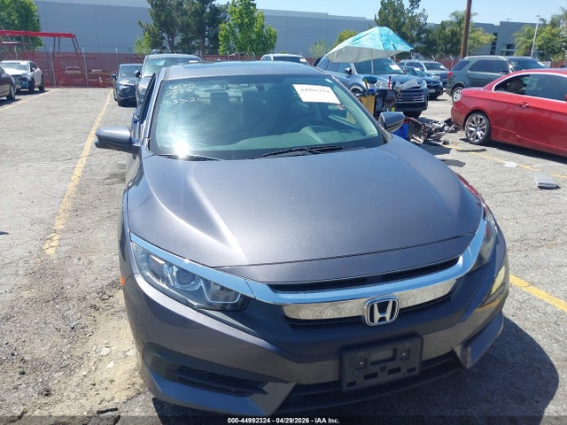 44992324 :رقم المزاد ، 2HGFC2F70HH570896 vin ، 2017 Honda Civic Ex مزاد بيع