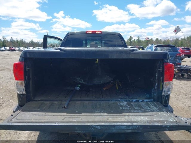 44992352 :رقم المزاد ، 5TFUY5F19CX230039 vin ، 2012 Toyota Tundra Grade 5.7l V8 مزاد بيع