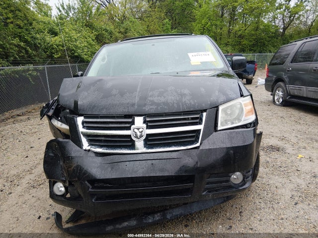 Auction sale of the 2010 Dodge Grand Caravan Sxt, vin: 2D4RN5D1XAR112615, lot number: 44992364