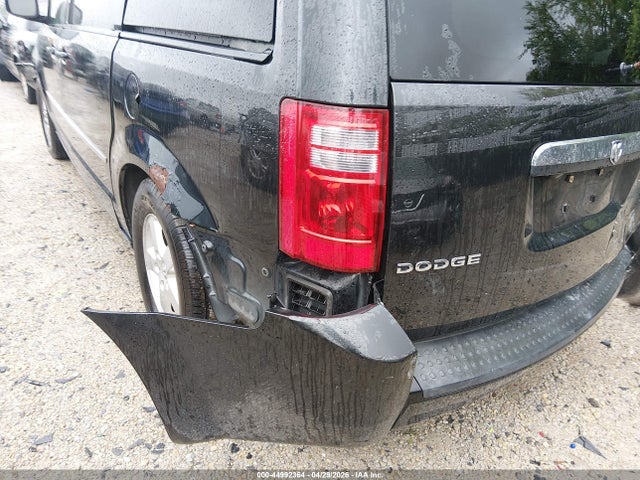 Auction sale of the 2010 Dodge Grand Caravan Sxt, vin: 2D4RN5D1XAR112615, lot number: 44992364