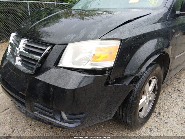 Auction sale of the 2010 Dodge Grand Caravan Sxt, vin: 2D4RN5D1XAR112615, lot number: 44992364