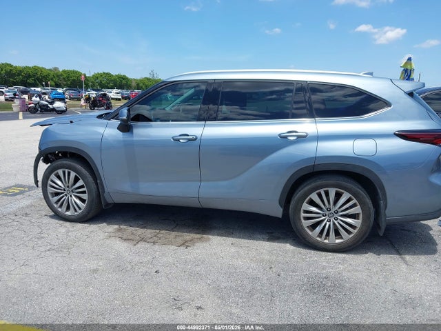 44992371 :رقم المزاد ، 5TDKDRAH1RS534690 vin ، 2024 Toyota Highlander Platinum مزاد بيع