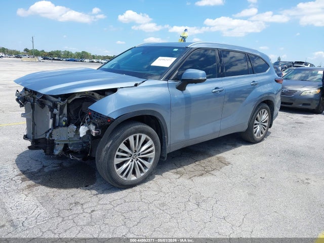 44992371 :رقم المزاد ، 5TDKDRAH1RS534690 vin ، 2024 Toyota Highlander Platinum مزاد بيع