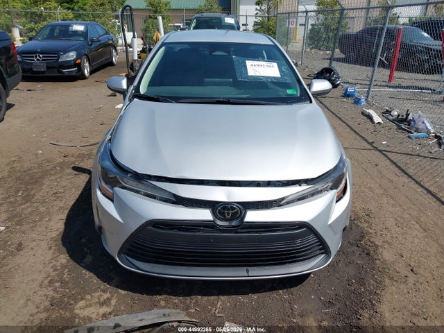 44992385 :رقم المزاد ، 5YFB4MDE6RP136176 vin ، 2024 Toyota Corolla Le مزاد بيع