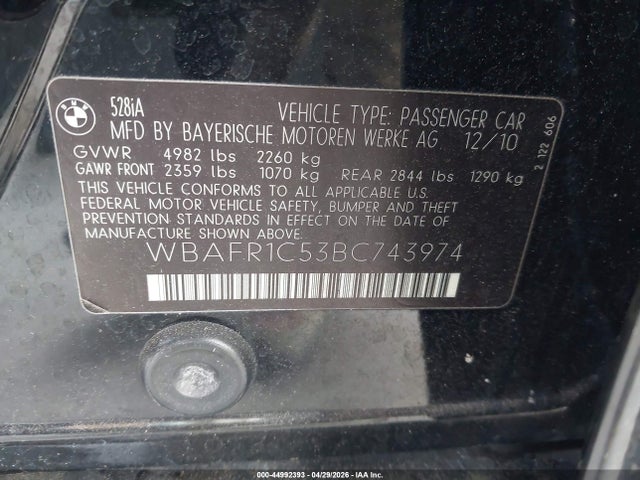 44992393 :رقم المزاد ، WBAFR1C53BC743974 vin ، 2011 Bmw 528i مزاد بيع