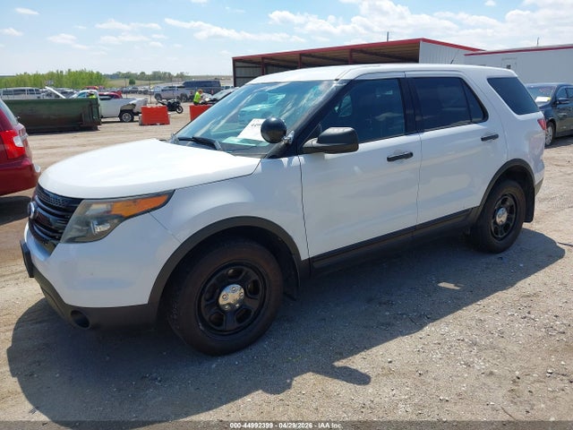 Ford Utility Police Interceptor 2015 1FM5K8AR1FGC07861 Image 2