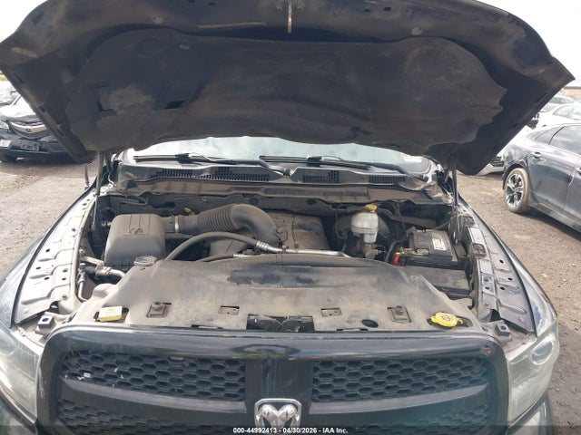 44992413 :رقم المزاد ، 1C6RR7MT4DS614710 vin ، 2013 Ram 1500 Sport مزاد بيع