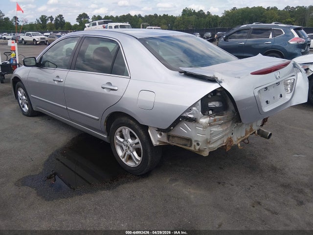 Auction sale of the 2006 Honda Accord 2.4 Se, vin: 1HGCM56396A086946, lot number: 44992426