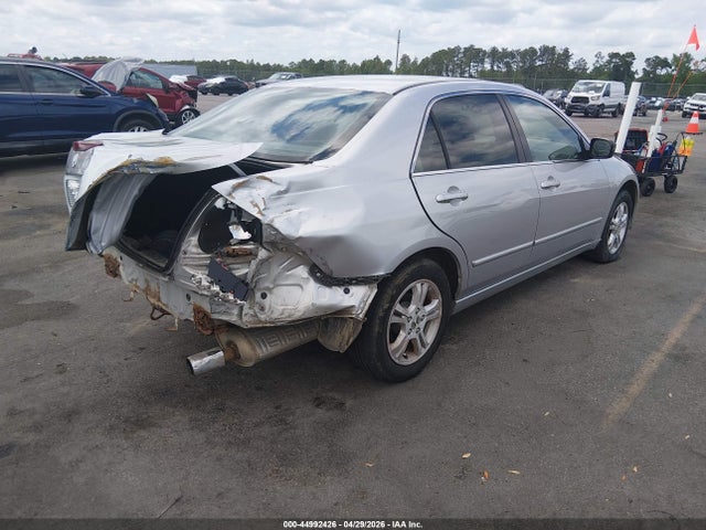 Auction sale of the 2006 Honda Accord 2.4 Se, vin: 1HGCM56396A086946, lot number: 44992426