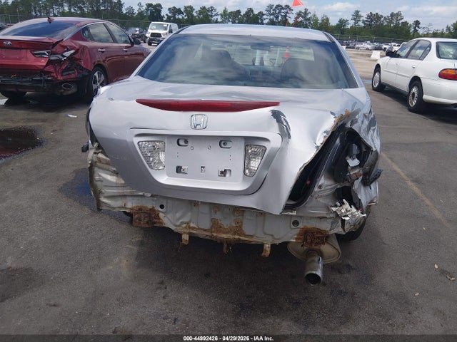 Auction sale of the 2006 Honda Accord 2.4 Se, vin: 1HGCM56396A086946, lot number: 44992426