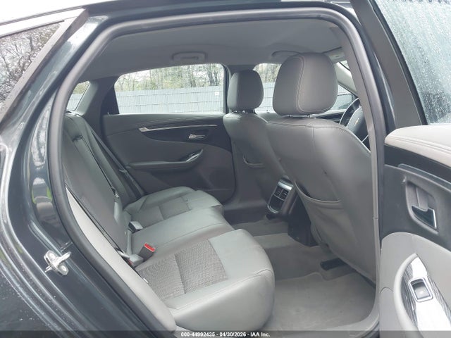 44992435 :رقم المزاد ، 1G1105S39JU123324 vin ، 2018 Chevrolet Impala 1lt مزاد بيع