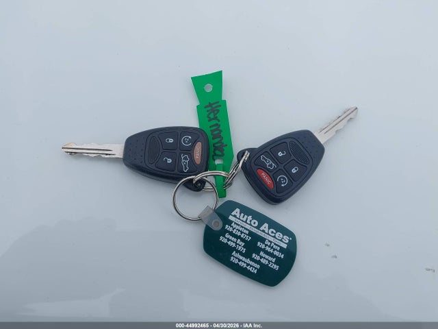 Продажа на аукционе авто 2011 Chrysler 200 Limited, vin: 1C3BC2FG8BN580687, номер лота: 44992465