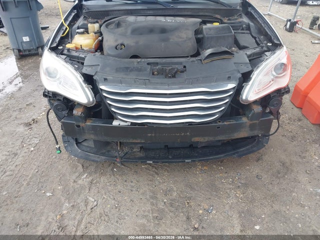 Продажа на аукционе авто 2011 Chrysler 200 Limited, vin: 1C3BC2FG8BN580687, номер лота: 44992465