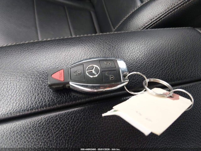 44992468 :رقم المزاد ، 55SWF4KB2GU126983 vin ، 2016 Mercedes-benz C 300 Sport 4matic مزاد بيع