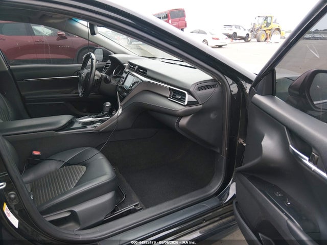 Продаж на аукціоні авто 2018 Toyota Camry Se, vin: 4T1B11HK1JU593553, номер лоту: 44992479