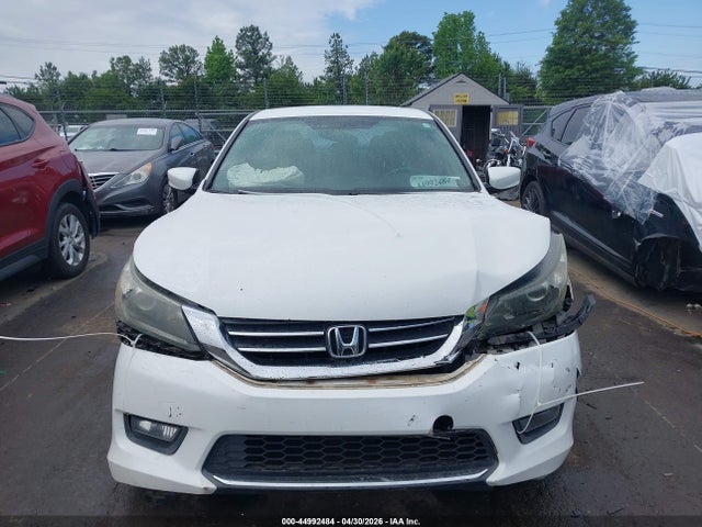 Продаж на аукціоні авто 2015 Honda Accord Sport, vin: 1HGCR2F52FA058228, номер лоту: 44992484