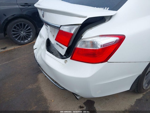 Продаж на аукціоні авто 2015 Honda Accord Sport, vin: 1HGCR2F52FA058228, номер лоту: 44992484