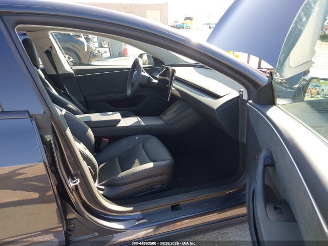 Aukcja sprzedaży 2025 Tesla Model 3 Long Range All-wheel Drive, vin: 5YJ3E1EB3SF996560, numer aukcji: 44992500