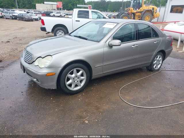 44992526 :رقم المزاد ، WDBRF61J44F510420 vin ، 2004 Mercedes-benz C 240 مزاد بيع