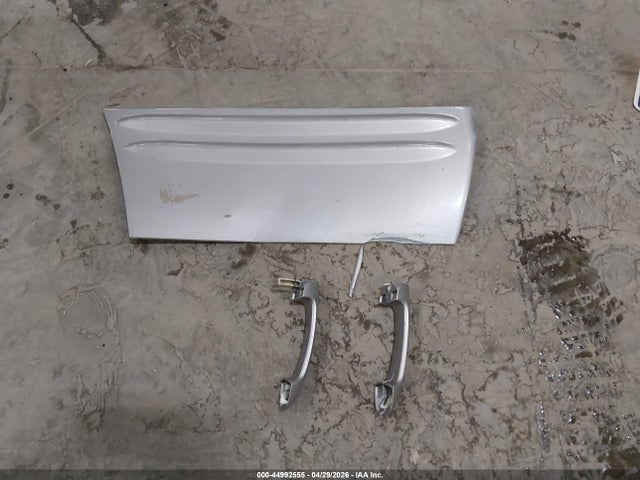 2001 Jeep Grand Cherokee Limited მანქანა იყიდება აუქციონზე, vin: 1J4GW58N41C506435, აუქციონის ნომერი: 44992555